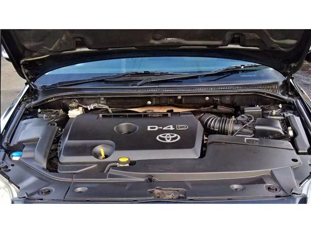 2006 Toyota Avensis 2.0 D-4D T2 5dr image 9