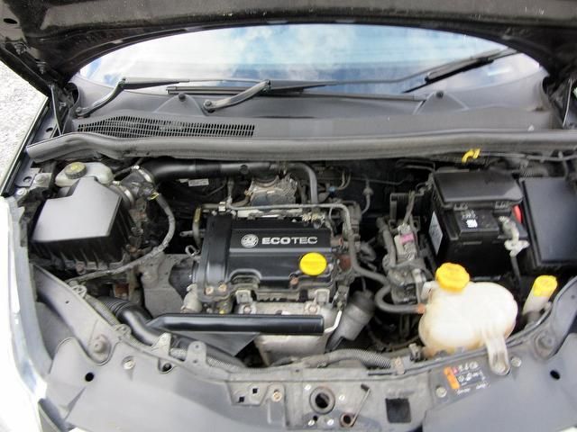 2012 Vauxhall Corsa 1.0 i ecoFLEX 12v S 3dr image 8