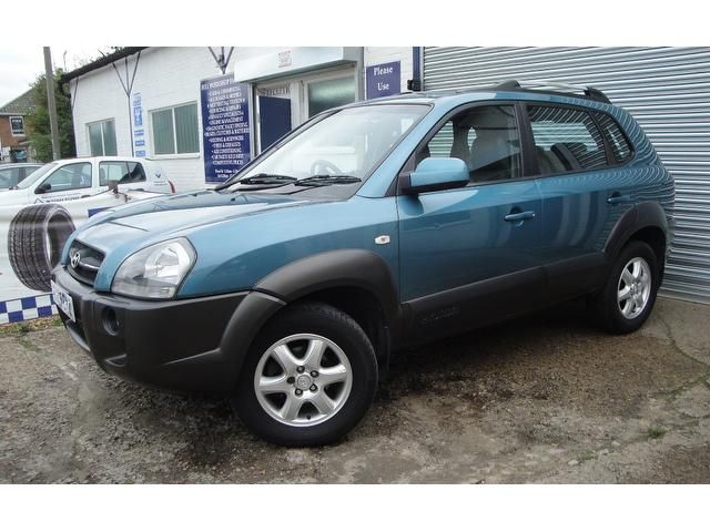 2005 Hyundai Tucson 2.0 CRTD CDX Station Wagon 5dr image 2