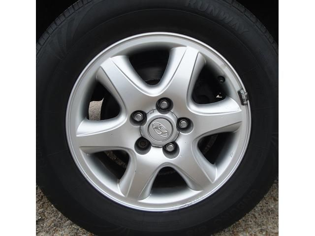 2005 Hyundai Tucson 2.0 CRTD CDX Station Wagon 5dr image 7