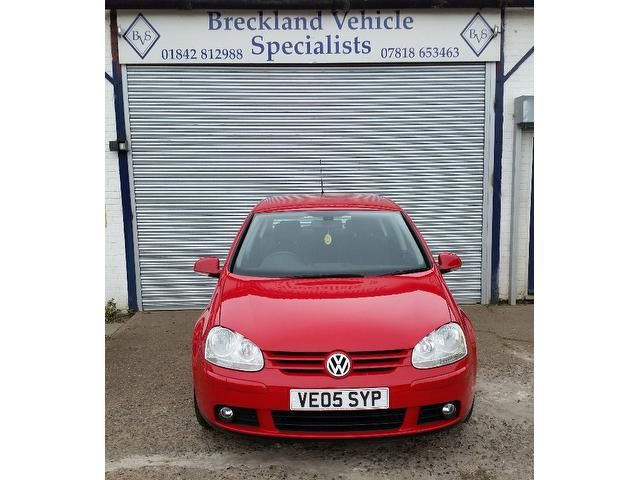 2005 Volkswagen Golf 2.0 FSI GT 5dr image 1