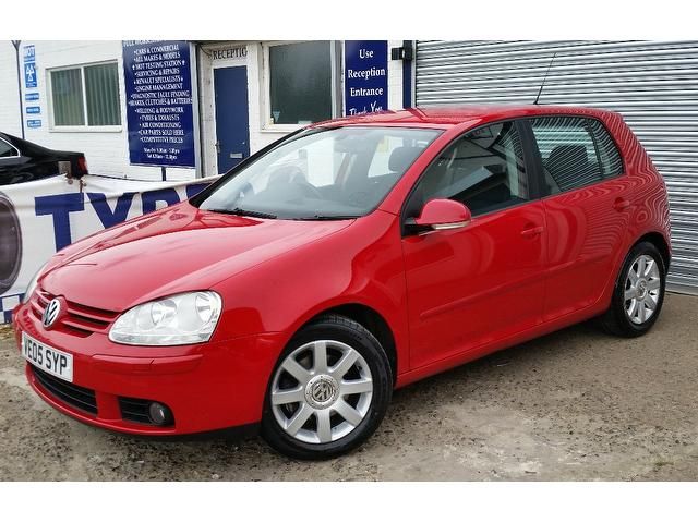 2005 Volkswagen Golf 2.0 FSI GT 5dr image 2