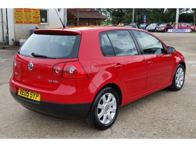2005 Volkswagen Golf 2.0 FSI GT 5dr image 3