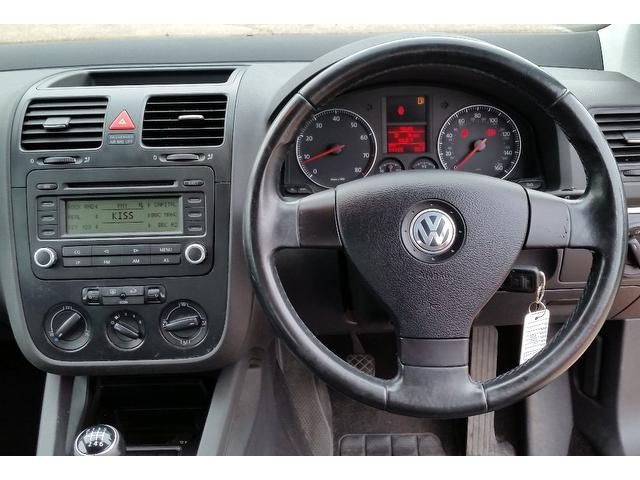 2005 Volkswagen Golf 2.0 FSI GT 5dr image 5