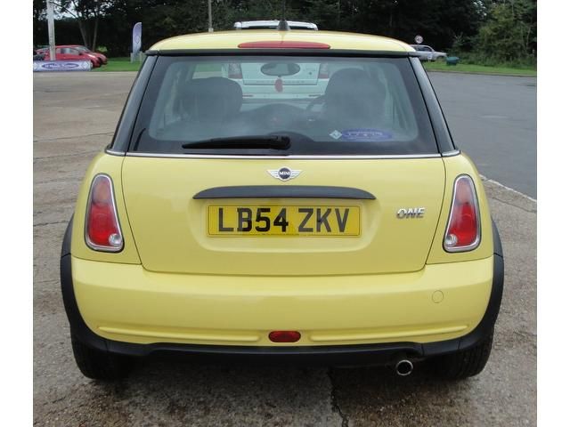 2005 MINI Hatch One 1.6 One 3dr image 4
