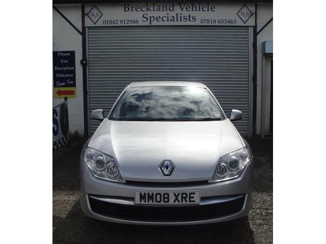 2008 Renault Laguna 2.0 dCi Expression 5dr image 2
