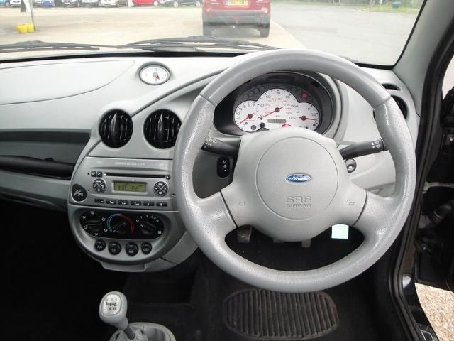 2008 Ford KA 1.3 Zetec Climate 3dr image 5