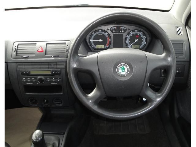 2005 Skoda Fabia 1.4 TDI PD Ambiente 5dr image 5