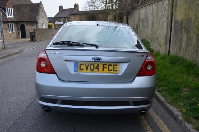 2004 Ford Mondeo 3.0 ST220 image 4