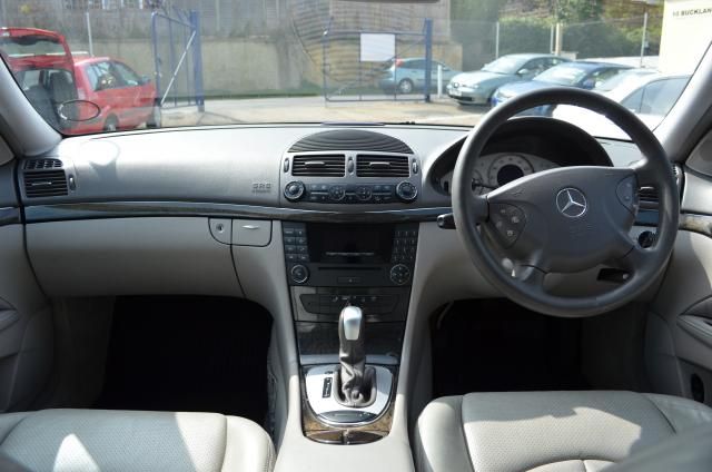 2004 Mercedes-Benz E320 CDI Avantgarde image 5