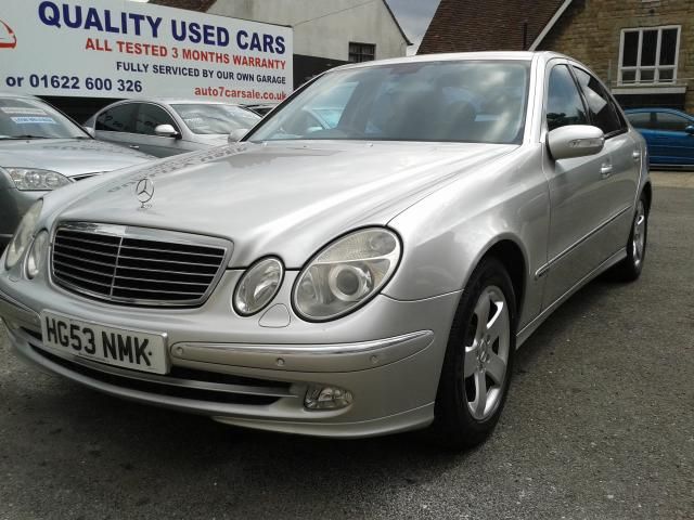 2003 Mercedes-Benz E320 AVANTGARDE image 1