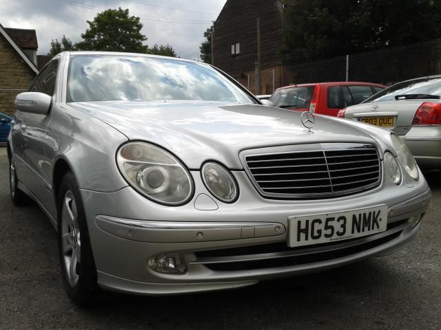 2003 Mercedes-Benz E320 AVANTGARDE image 3