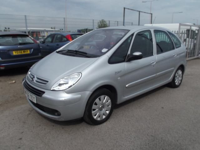 2006 Citroen Xsara Picasso 1.6 HDi Exclusive 5dr image 1