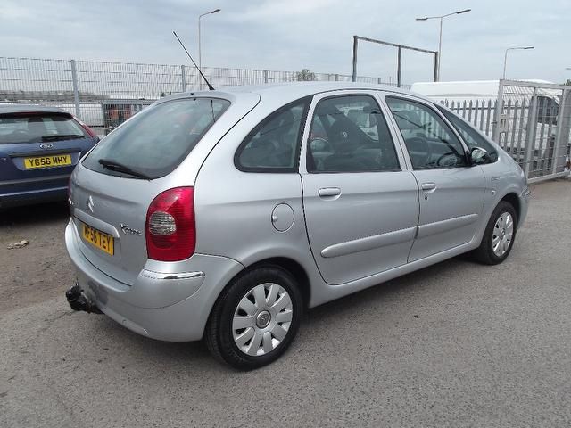 2006 Citroen Xsara Picasso 1.6 HDi Exclusive 5dr image 4