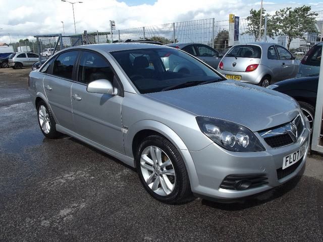 2007 Vauxhall Vectra 1.8 i VVT SRi 5dr image 3