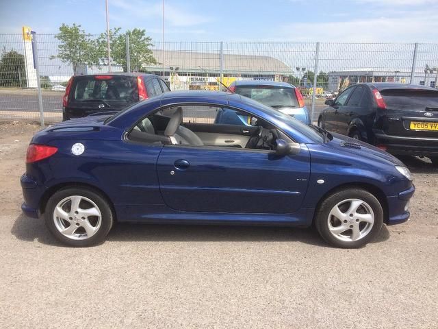 2004 Peugeot 206 CC 1.6 16v Allure 2dr image 8