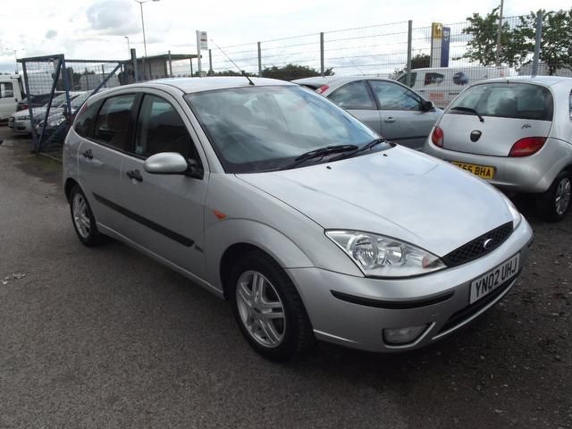 2002 Ford Focus 1.8 i 16v Zetec 5dr image 3