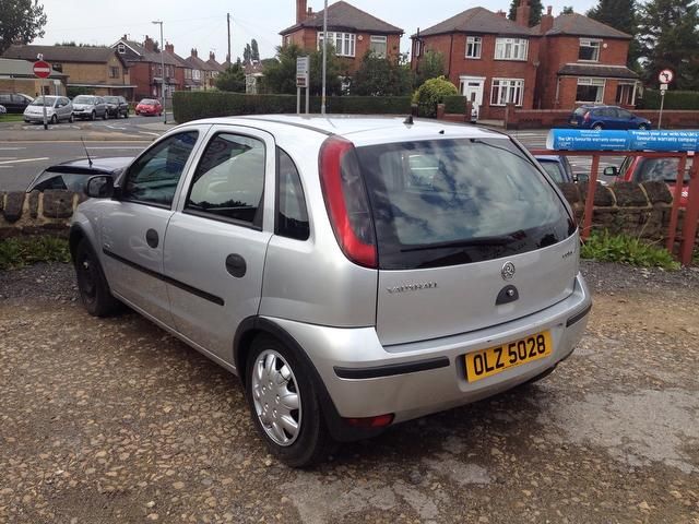 2005 Vauxhall Corsa 1.0 i Life 5dr image 2