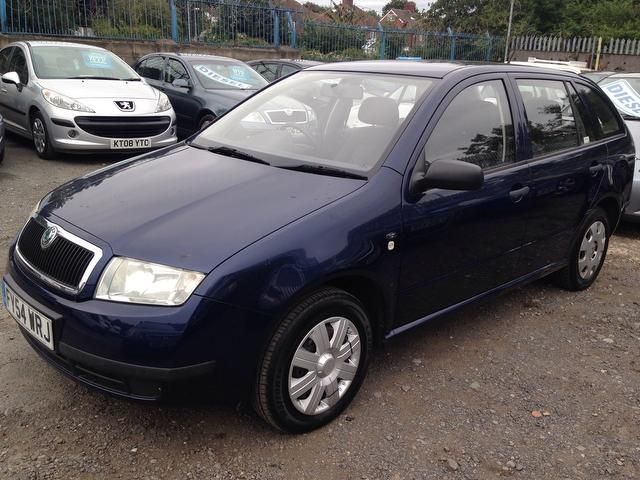 2004 Skoda Fabia 1.9 SDI Classic 5dr image 2