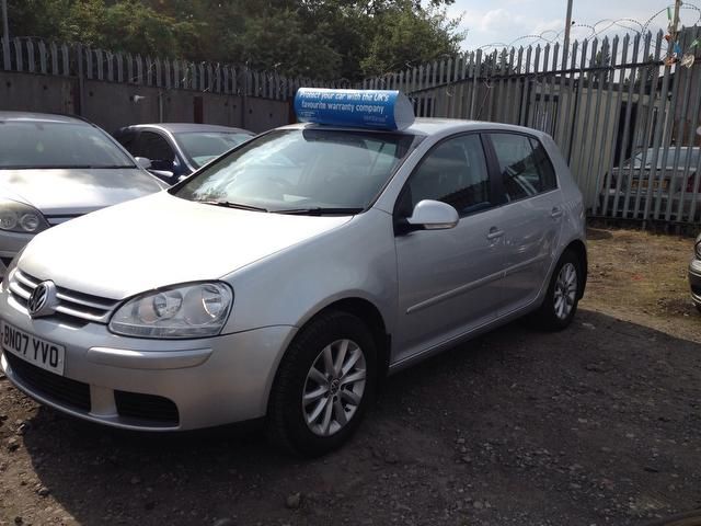 2007 Volkswagen Golf 1.9 TDI Match 5dr image 1