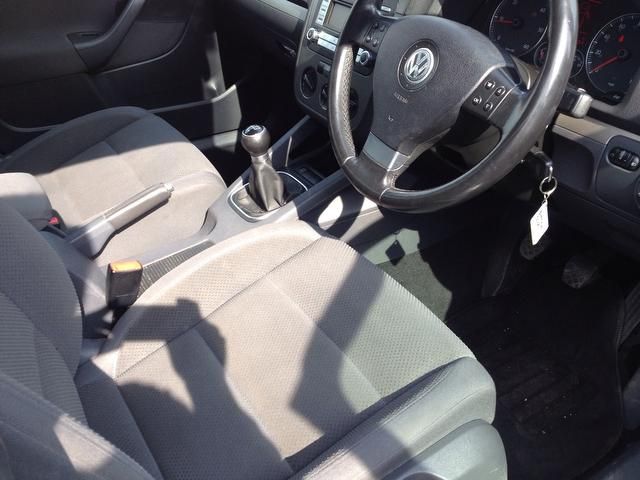 2007 Volkswagen Golf 1.9 TDI Match 5dr image 4