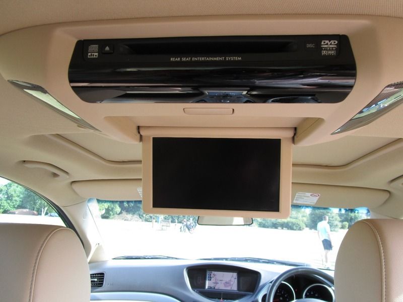 2006 Subaru Tribeca SE 7STR image 8