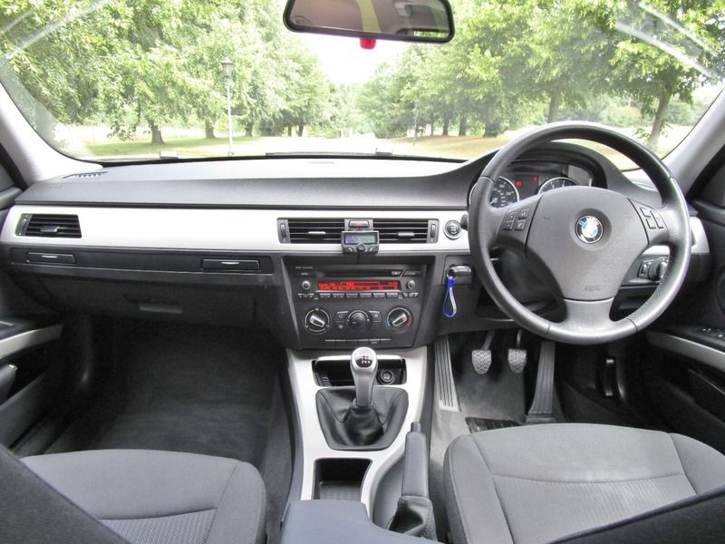 2009 BMW 3 SERIES 320i ES Touring image 6