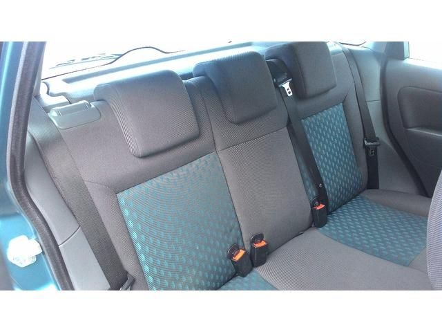 2002 Ford Fiesta 1.4 Zetec 5dr image 6