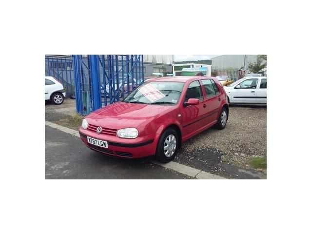 2001 Volkswagen Golf 1.6 SE 5dr image 1