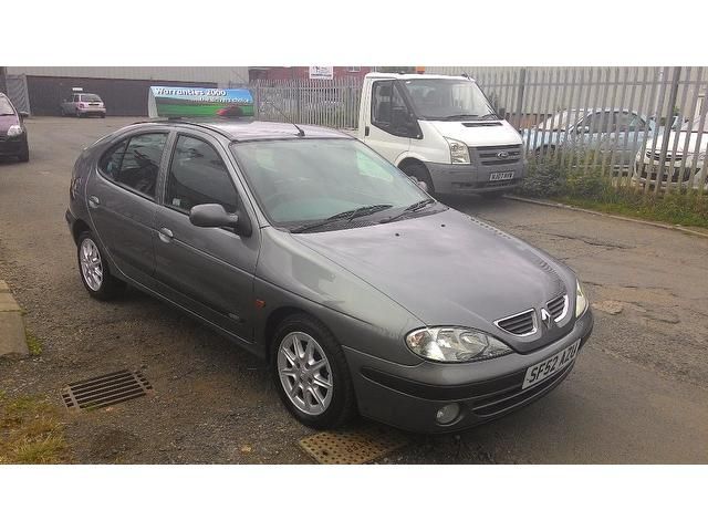 2002 Renault Megane 1.4 16v Fidji 5dr image 2