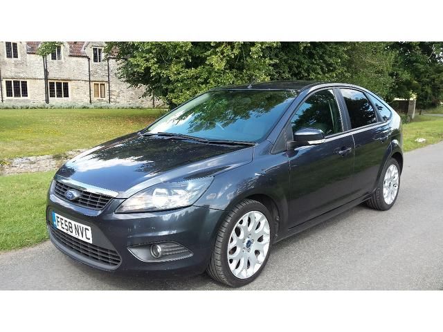 2008 Ford Focus 2.0 TDCi Zetec 5dr image 3