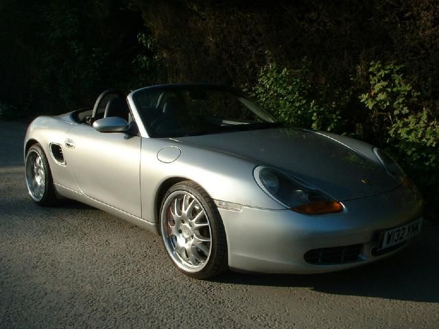 2000 Porsche BOXSTER 986 3.2 2dr image 2
