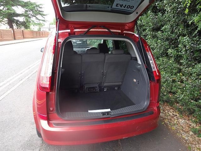 2008 FORD C-MAX 1.8 , Red, Nice condition, 55,000 miles image 6