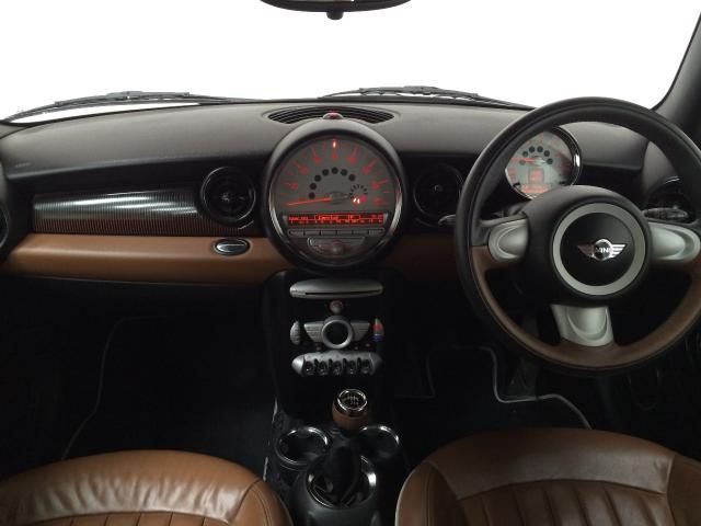 2009 MINI HATCH 1.6 COOPER D MAYFAIR 3d image 4