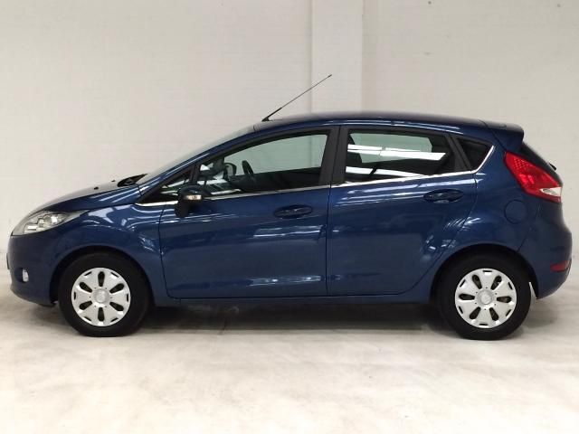 2009 FORD FIESTA 1.4 ZETEC TDCI 5d 68 BHP image 4