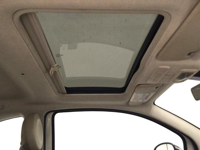 2008 FIAT 500 1.2 LOUNGE 3d 69 BHP image 8