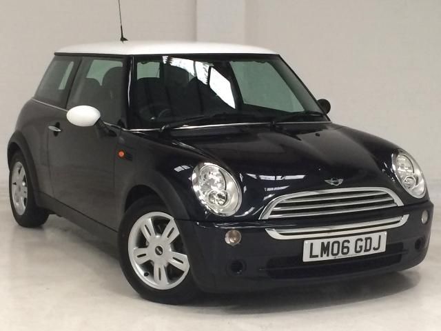 2006 MINI HATCH 1.6 COOPER 3d 114 BHP image 1