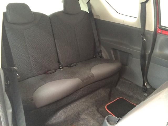 2007 PEUGEOT 107 1.0 SPORT RC 3d 68 BHP image 8