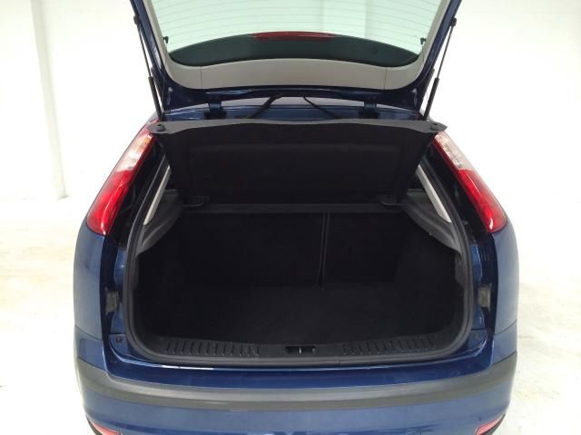 2007 FORD FOCUS 1.6 LX 5d 100 BHP image 4