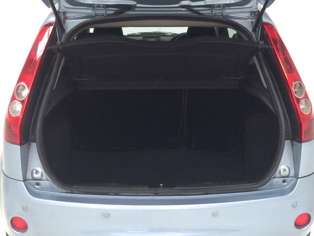 2006 FORD FIESTA 1.4 ZETEC CLIMATE TDCI 3d 68 BHP image 4