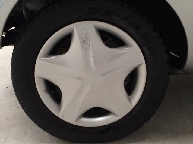 2008 FORD KA 1.3 STYLE CLOTH 3d 69 BHP image 8