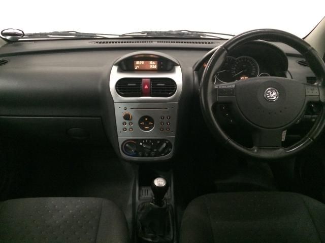 2004 VAUXHALL CORSA 1.0 ACTIVE 12V TWINPORT 5d 60 BHP image 7