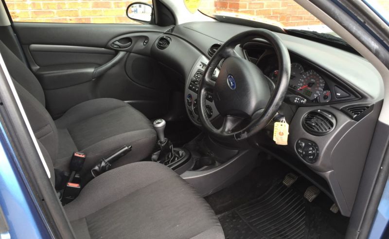 2003 Ford Focus 1.6 16v Zetec image 6