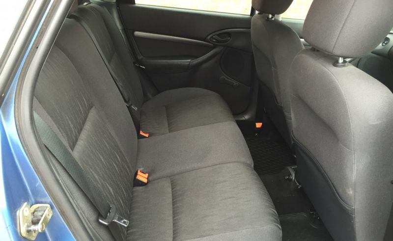2003 Ford Focus 1.6 16v Zetec image 8