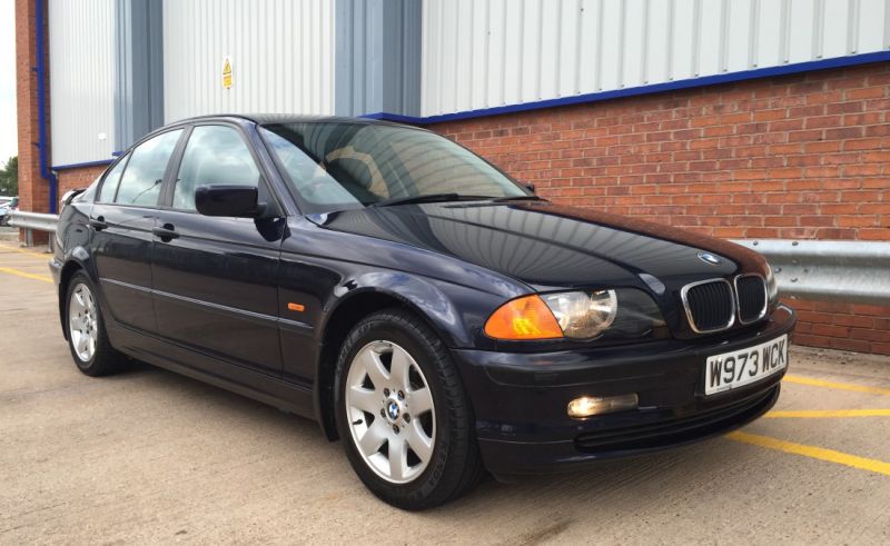 2000 BMW 316i SE image 2