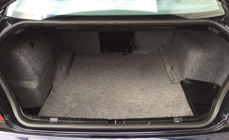 2000 BMW 316i SE image 7