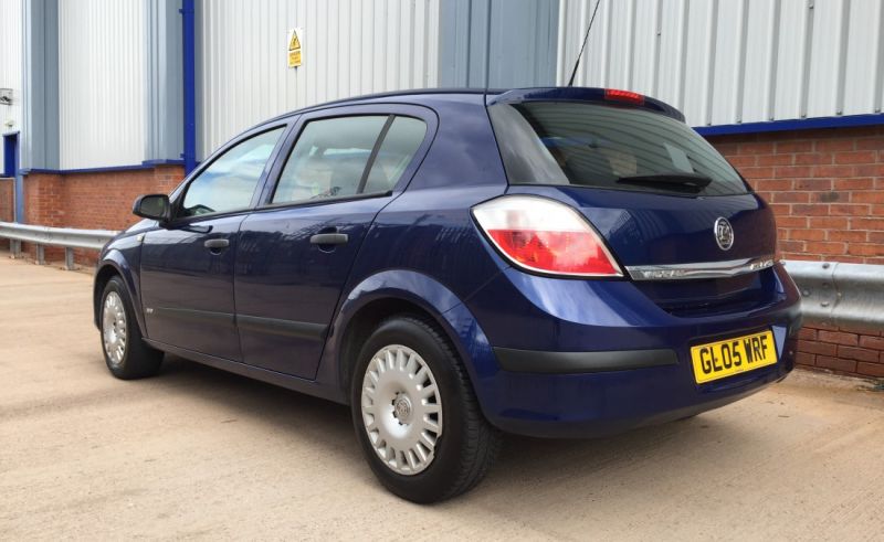 2005 Vauxhall Astra 1.7 CDTi 16v Life image 3