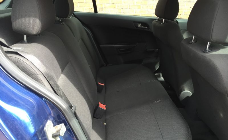 2005 Vauxhall Astra 1.7 CDTi 16v Life image 6