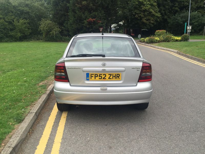 2003 Vauxhall Astra SXI 16V image 3