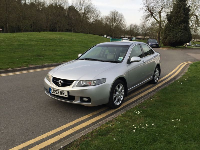 2003 Honda Accord Executive Vtec image 2